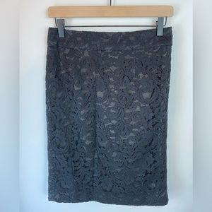BANANA REPUBLIC Black Lace Pencil Skirt | Size 2